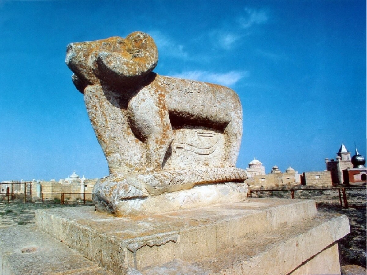 100 unique sites: Necropolis of Mangyshlak - e-history.kz