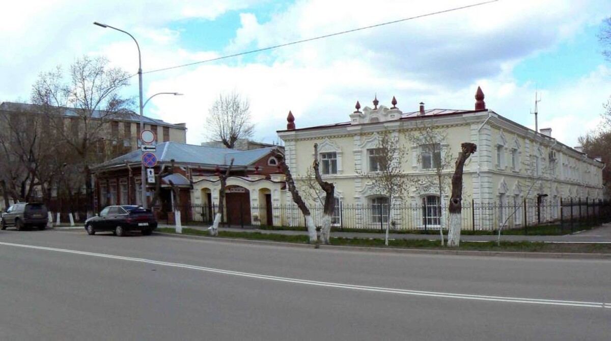 The old-timer building. The house of merchant Sokolov - e-history.kz