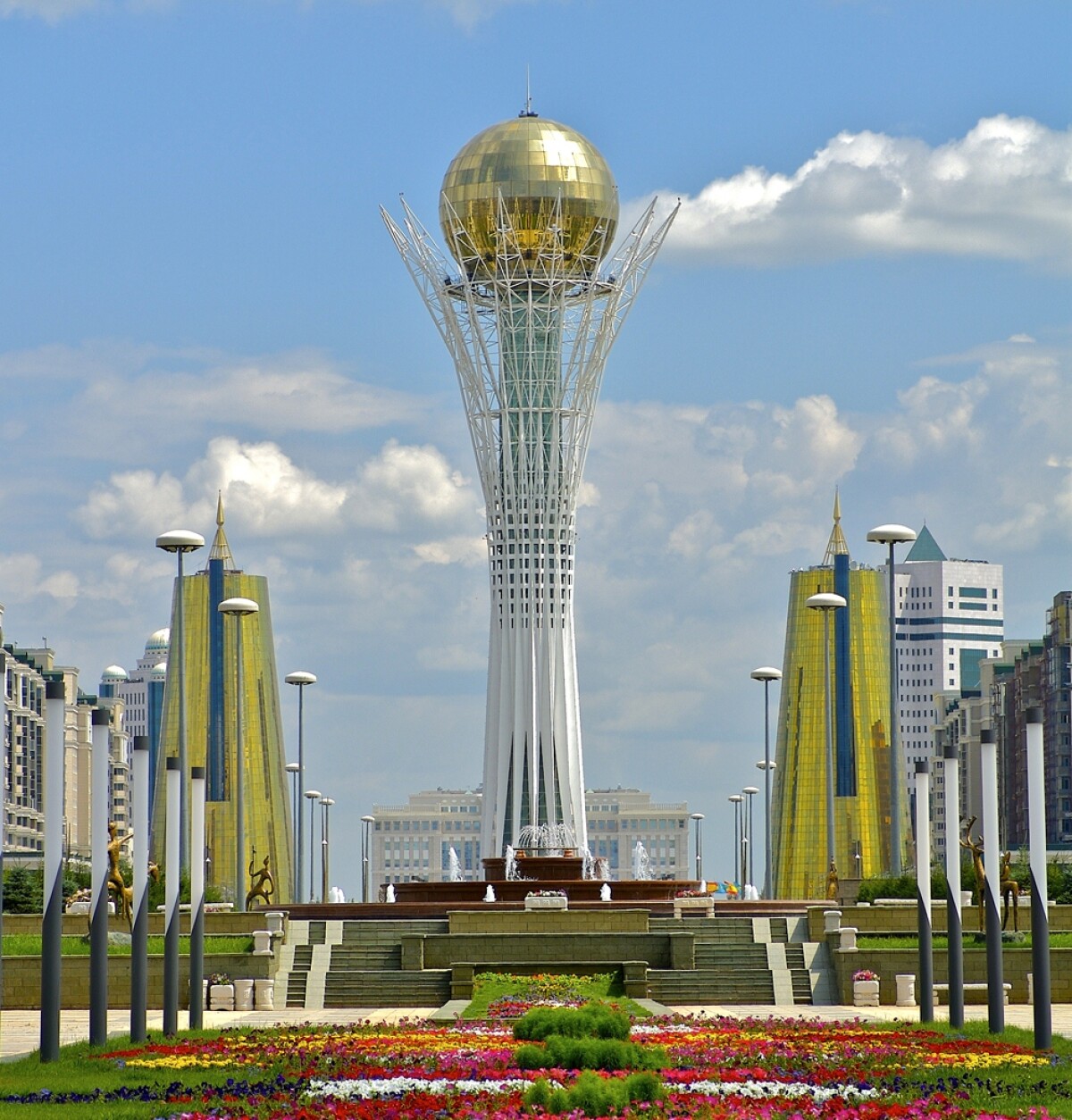 Astana celebrates its 15th anniversary - e-history.kz